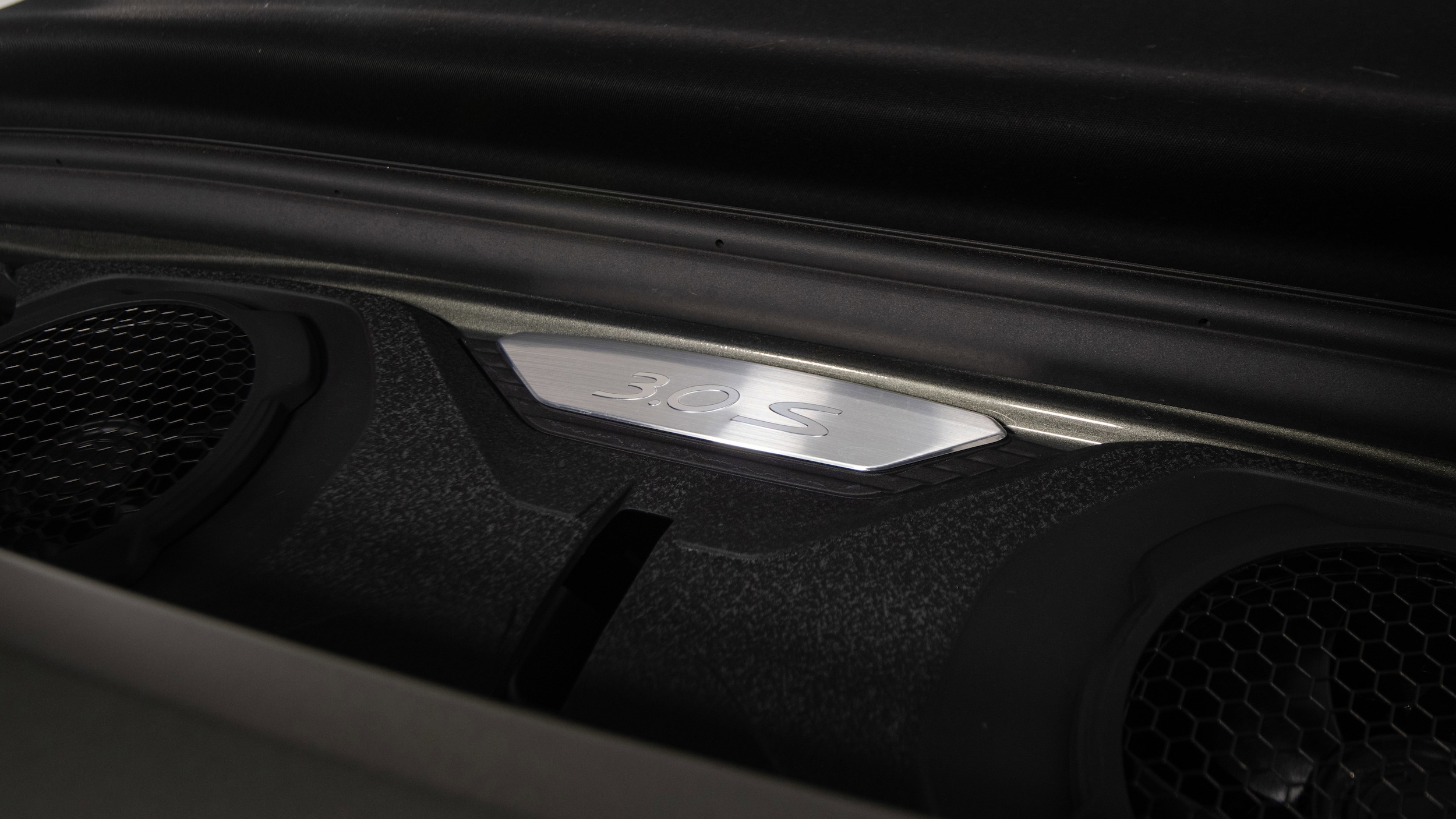 2026 Porsche 911 S - Photo 15