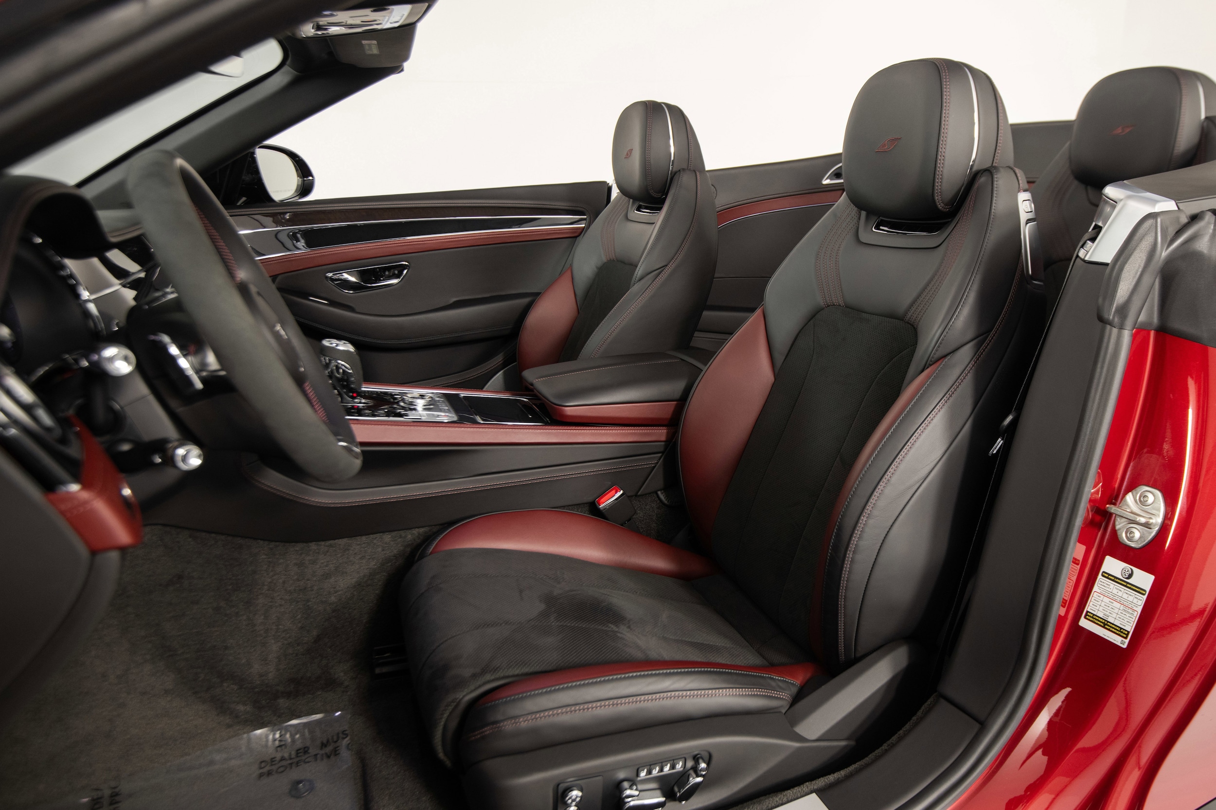 2023 Bentley Continental GTC S - Photo 12