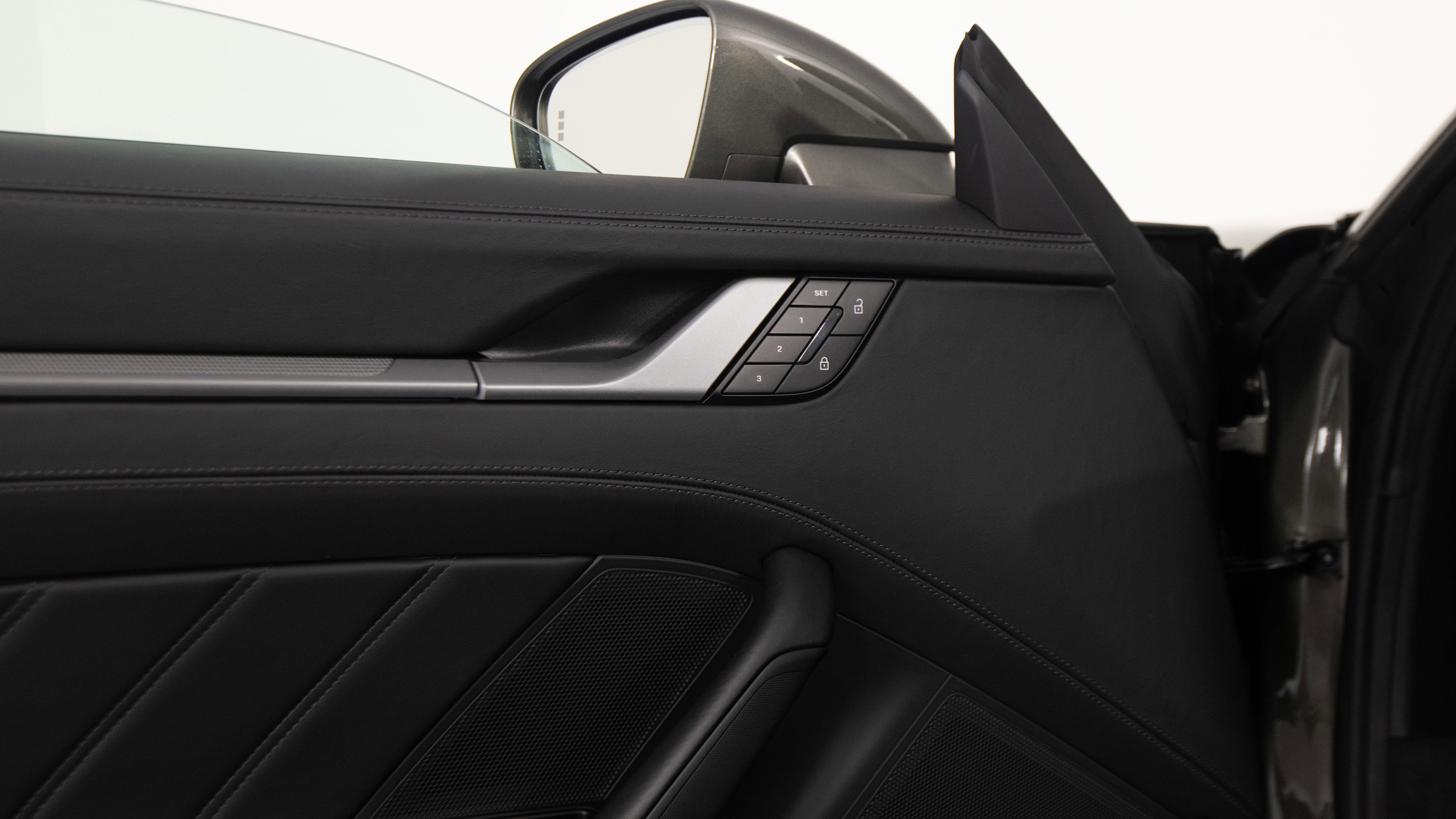 2026 Porsche 911 S - Photo 17
