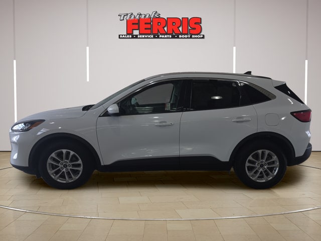 Used 2021 Ford Escape SE with VIN 1FMCU0G67MUA96148 for sale in New Philadelphia, OH