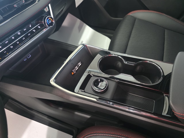 2027 Chevrolet Equinox RS - Photo 21