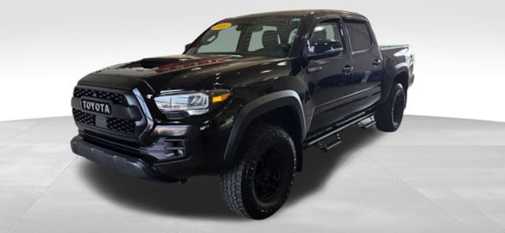 Used 2020 Toyota Tacoma 4WD SR5