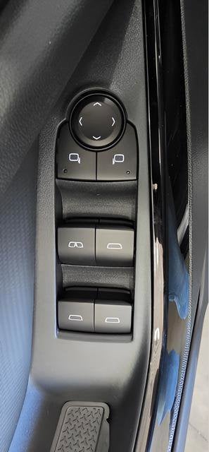 2026 Chevrolet Equinox LT - Photo 11
