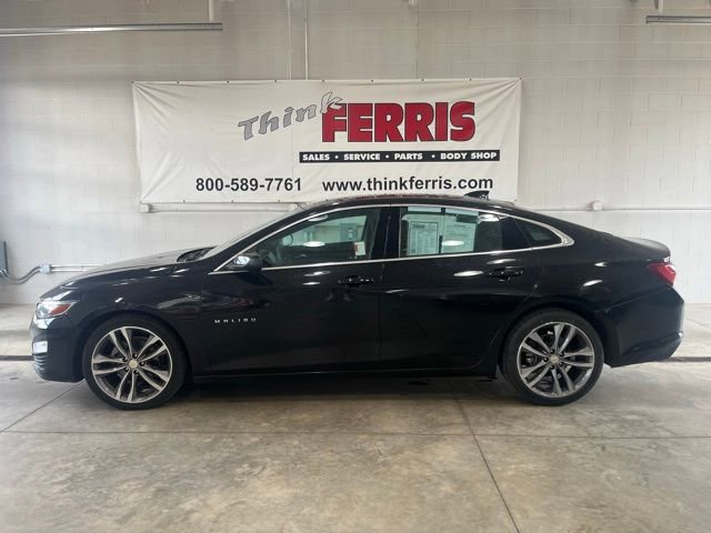 Used 2022 Chevrolet Malibu 1LT with VIN 1G1ZD5ST0NF176110 for sale in New Philadelphia, OH