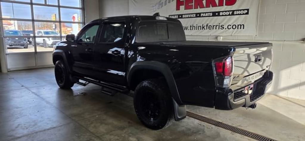 Used 2020 Toyota Tacoma 4WD SR5