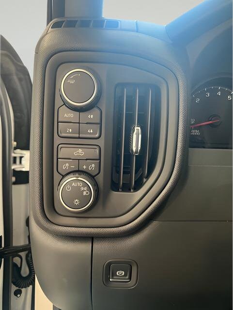 2026 Chevrolet Silverado 1500 Custom Trail Boss - Photo 12
