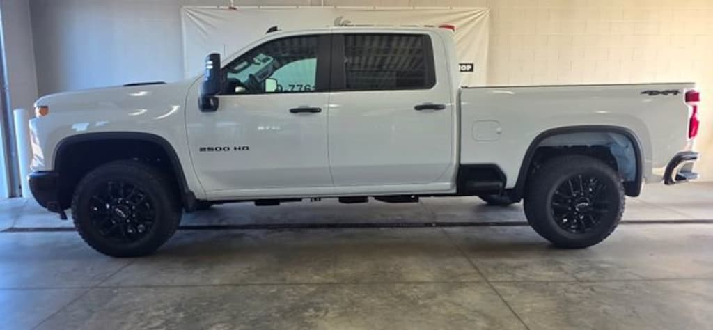 New 2025 Chevrolet Silverado 2500 HD Custom Truck