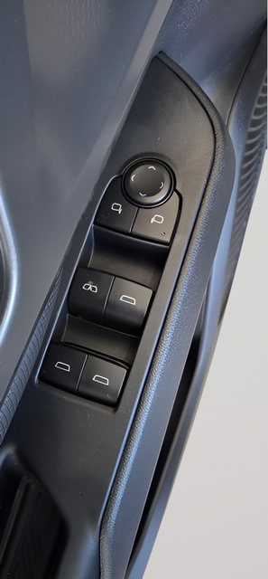 2026 Chevrolet Equinox EV RS - Photo 11