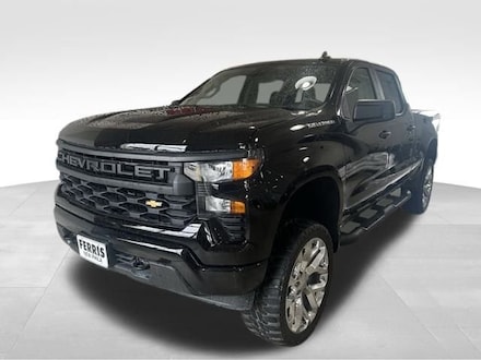 2024 Chevrolet Silverado 1500 Custom Truck