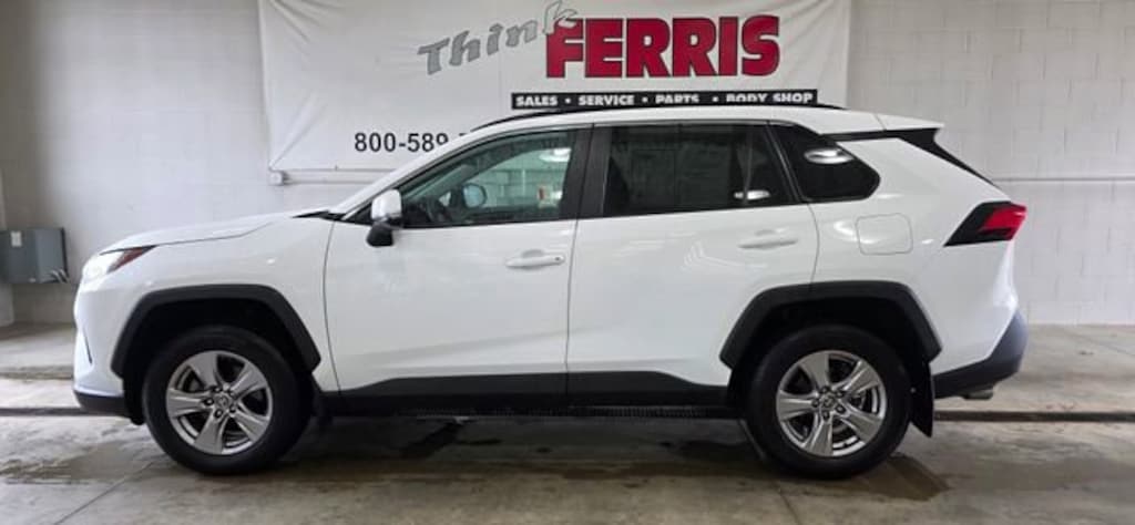 Used 2022 Toyota RAV4 XLE