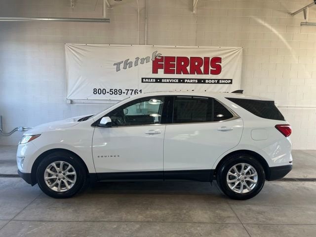 Used 2020 Chevrolet Equinox LT with VIN 3GNAXKEV4LS524627 for sale in New Philadelphia, OH