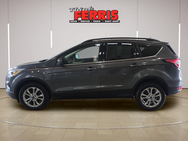 Used 2018 Ford Escape SE with VIN 1FMCU0GD5JUD48702 for sale in New Philadelphia, OH