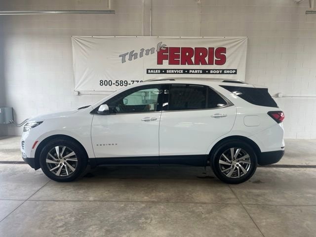 Used 2022 Chevrolet Equinox Premier with VIN 3GNAXNEV4NS121915 for sale in New Philadelphia, OH