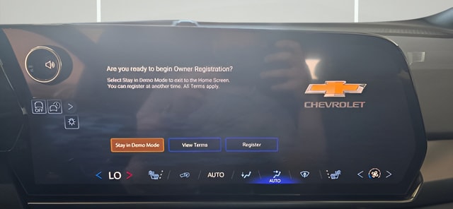 2026 Chevrolet Equinox EV RS - Photo 16