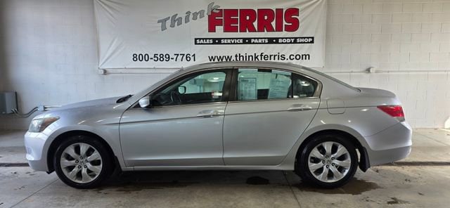 Used 2009 Honda Accord EX-L with VIN 1HGCP26829A026187 for sale in New Philadelphia, OH