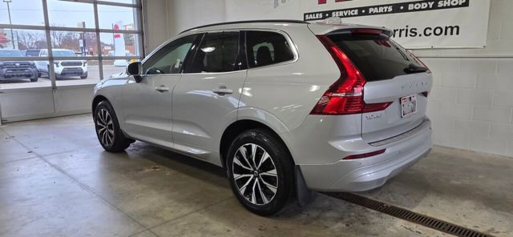 Used 2023 Volvo XC60 Core