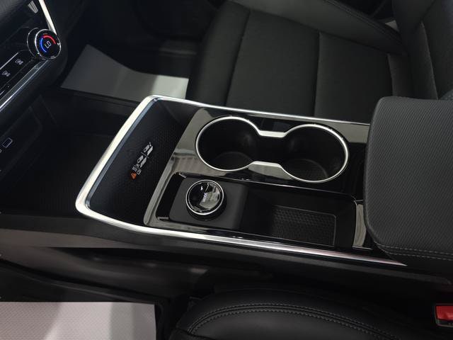 2026 Chevrolet Equinox LT - Photo 21