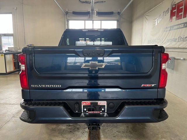 2022 Chevrolet Silverado 1500 RST photo 4
