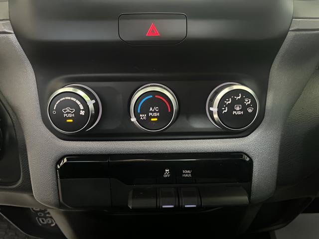 2021 RAM Ram 1500 Pickup Tradesman - Photo 16