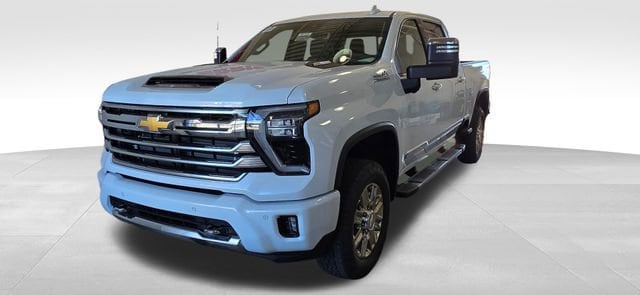2026 Chevrolet Silverado 2500HD High Country's photo