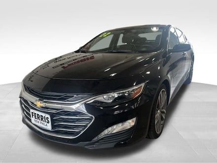 2022 Chevrolet Malibu LT Car