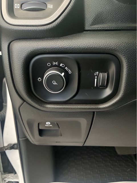 2021 RAM Ram 1500 Pickup Tradesman - Photo 12