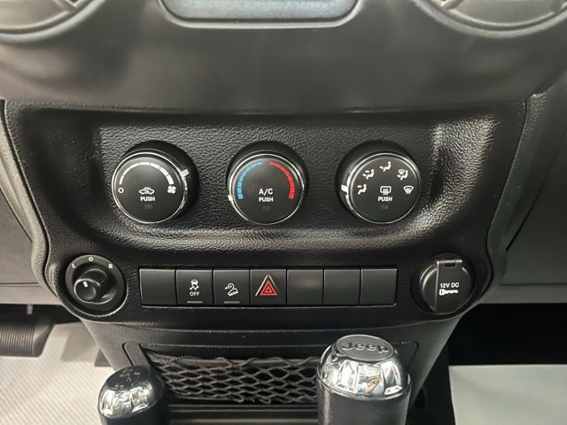 2016 Jeep Wrangler Unlimited Sport S - Photo 15