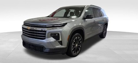 2025 Chevrolet Traverse LT SUV