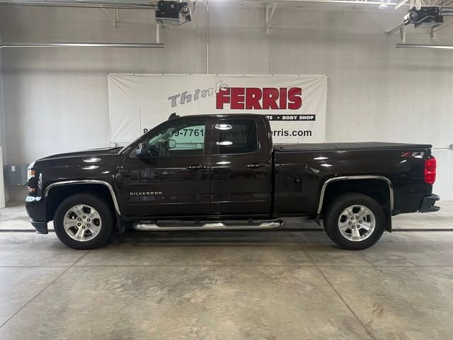 Used 2018 Chevrolet Silverado 1500 LT with VIN 1GCVKREC2JZ133847 for sale in New Philadelphia, OH