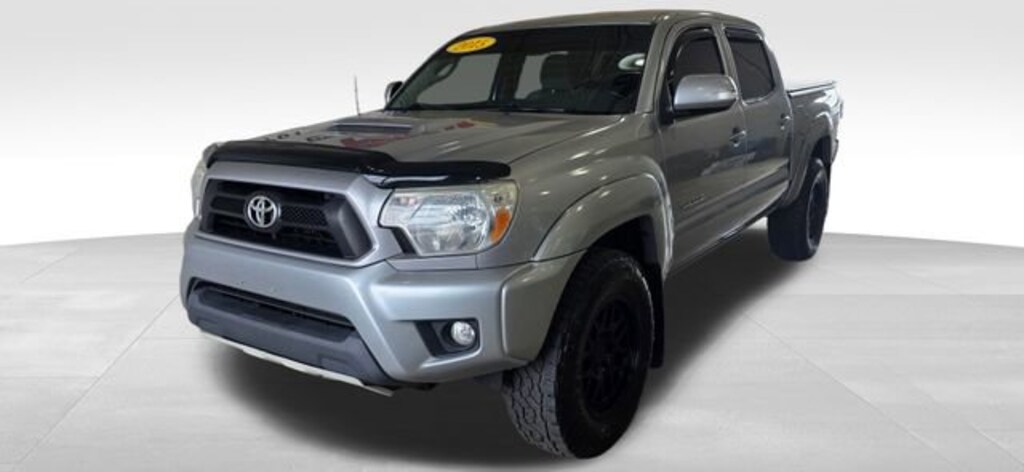 Used 2015 Toyota Tacoma  Truck Double Cab