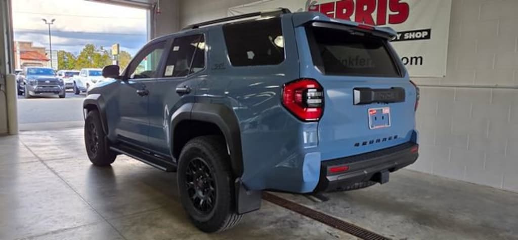 New 2025 Toyota 4Runner TRD Off-Road Premium 4WD TRD OFF-RD PREM