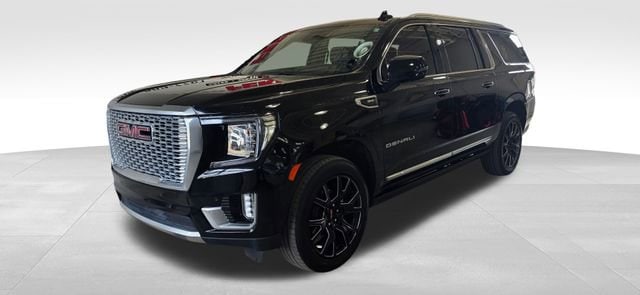 2023 GMC Yukon XL Denali's photo