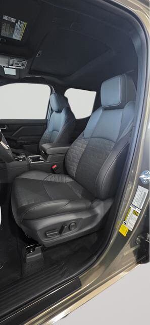 2026 Toyota Tacoma TRD Sport - Photo 14