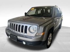 Buy a 2014 Jeep Patriot Latitude 4x4 SUV near Canton, OH