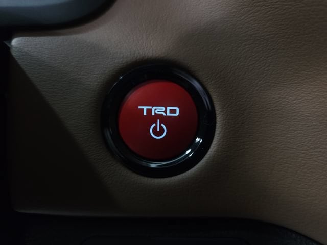 2026 Toyota Tundra 1794 Edition - Photo 18