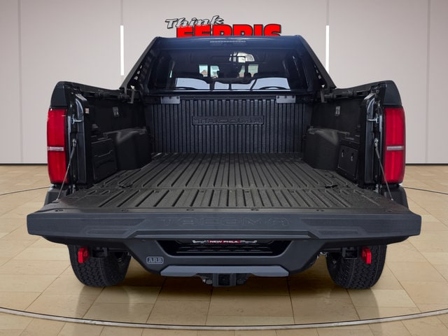 2026 Toyota Tacoma Trailhunter - Photo 9