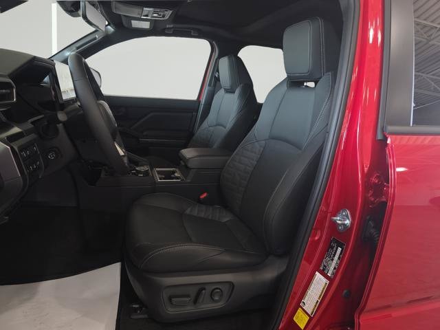 2026 Toyota 4Runner TRD Off-Road Premium - Photo 13