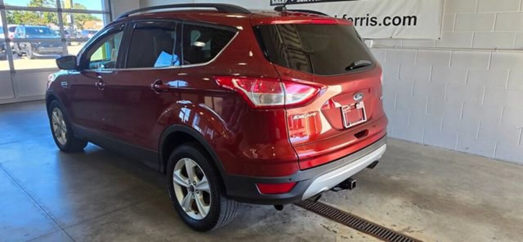 Used 2016 Ford Escape SE SUV