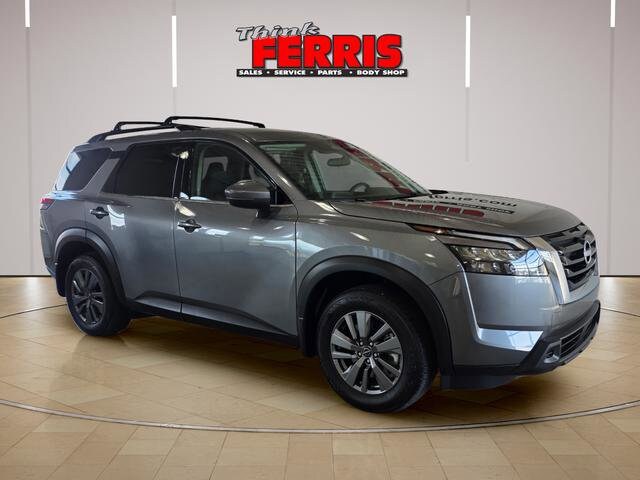 2025 Nissan Pathfinder SV - Photo 7