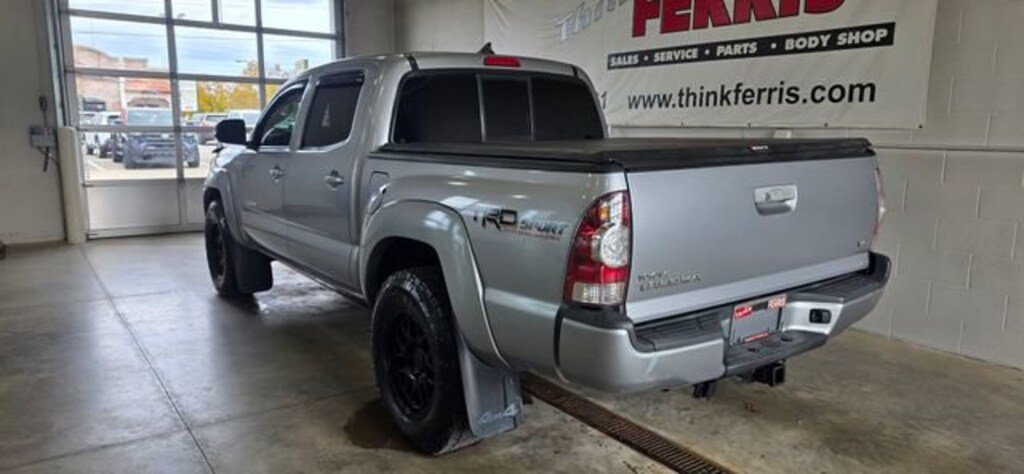 Used 2015 Toyota Tacoma  Truck Double Cab