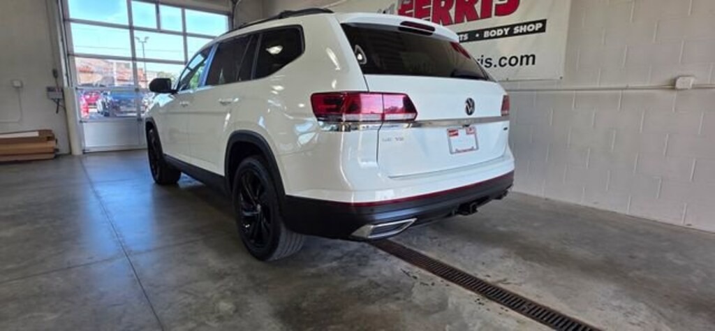 Used 2022 Volkswagen Atlas 3.6L V6 SE w/Technology SUV
