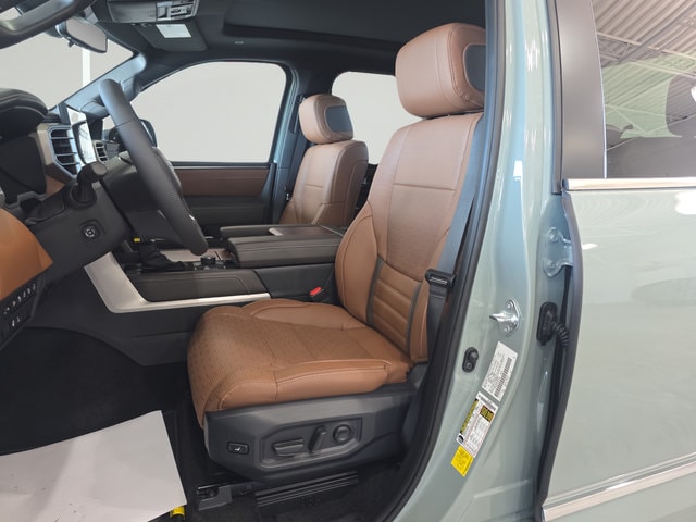 2026 Toyota Tundra 1794 Edition - Photo 12