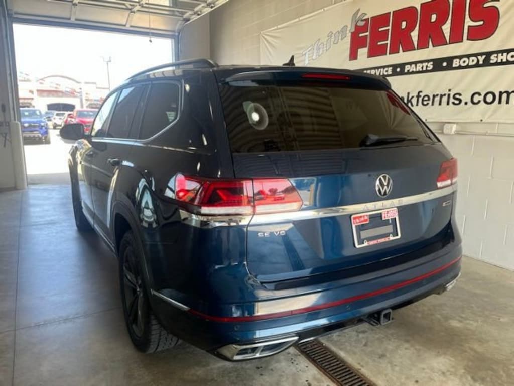 Used 2021 Volkswagen Atlas 3.6L V6 SE w/Technology R-Line 4MOTION SUV