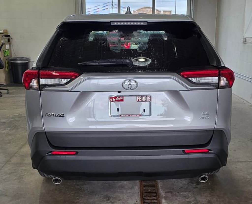 New 2025 Toyota RAV4 LE LE AWD SUV