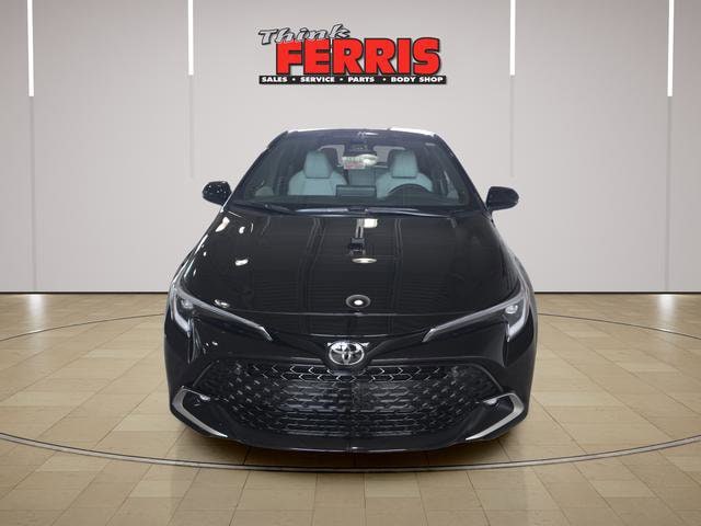 2026 Toyota Corolla Hatchback XSE - Photo 2
