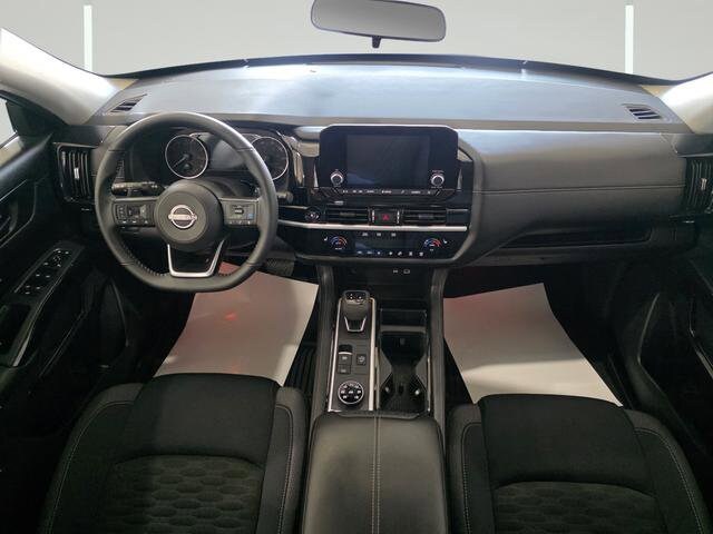 2025 Nissan Pathfinder SV - Photo 29