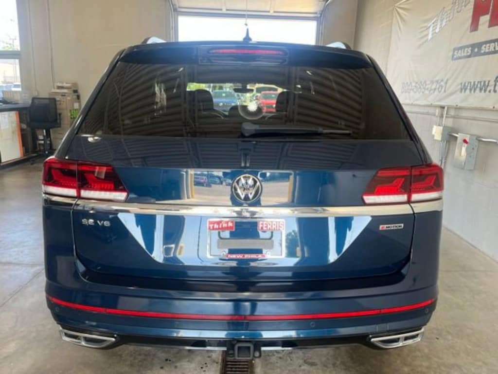 Used 2021 Volkswagen Atlas 3.6L V6 SE w/Technology R-Line 4MOTION SUV