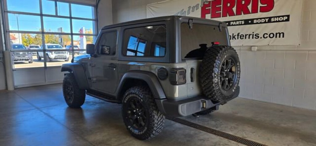 Used 2021 Jeep Wrangler Sport SUV