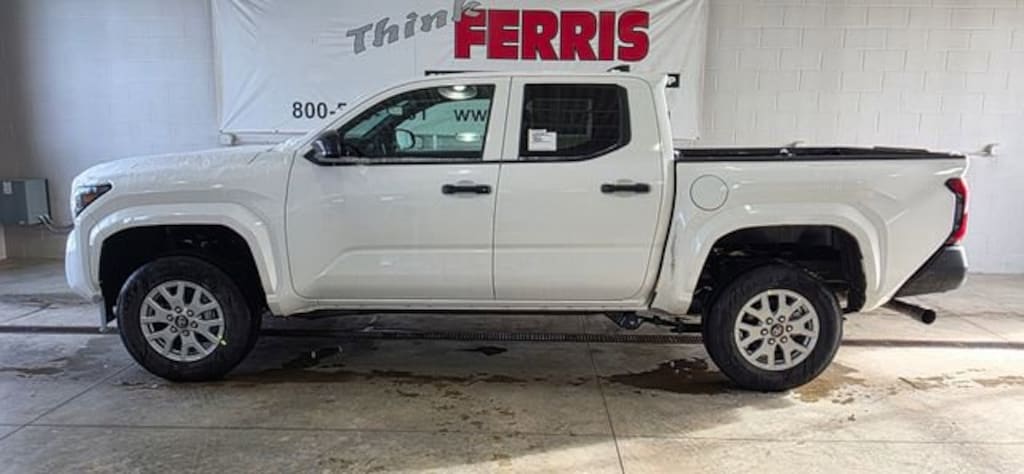 New 2026 Toyota Tacoma SR 4X2 DOUBLE CAB