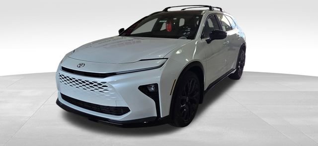 2025 Toyota Crown Signia Limited's photo